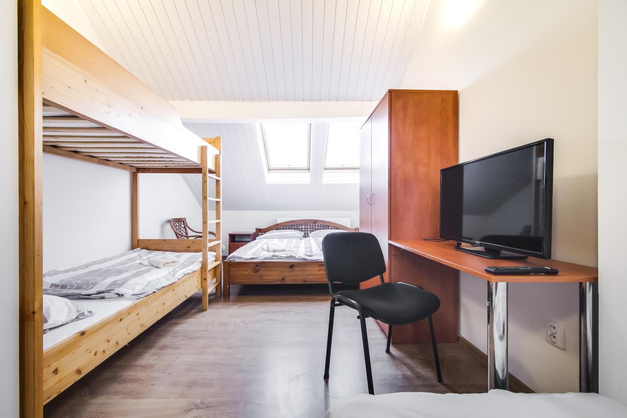Aparthotel Zarra Prague Extérieur photo